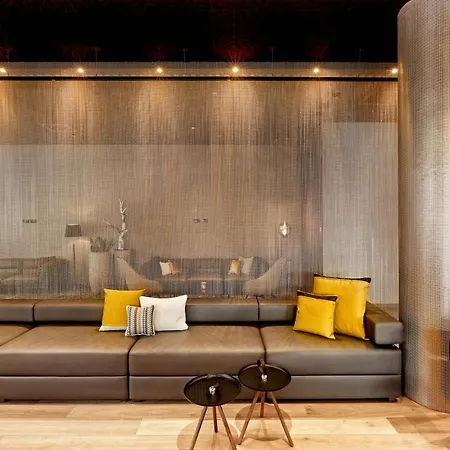 Hyperion Hotel 5*