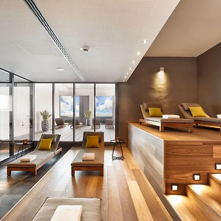 Hotel Hyperion