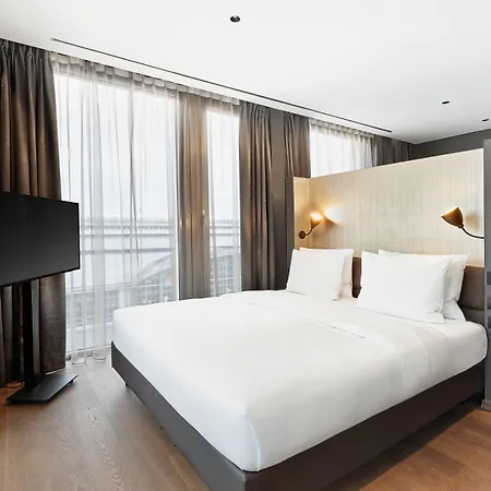 Hotel Hyperion 5*