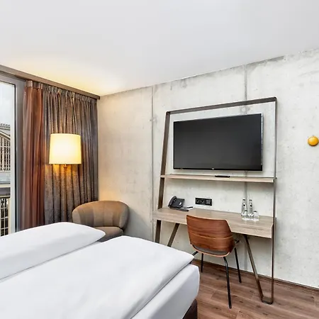 ホテル Hyperion 5*