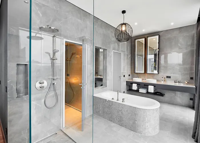 Hyperion Отель 5*